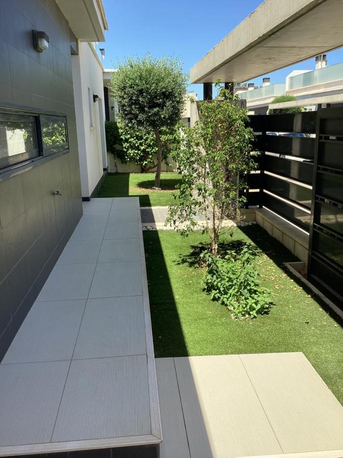 אוריהואלה Housesleeps6-Pool-Beach-Garden-Solarium-Petok מראה חיצוני תמונה