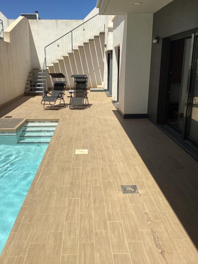 אוריהואלה Housesleeps6-Pool-Beach-Garden-Solarium-Petok מראה חיצוני תמונה